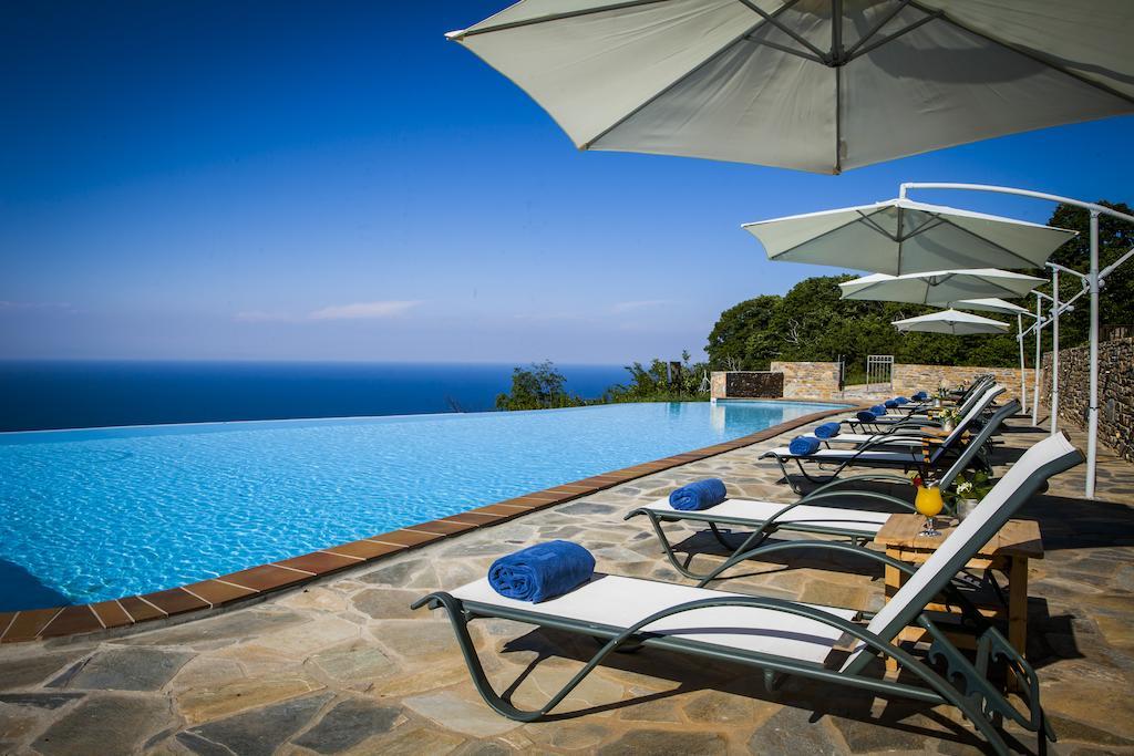 Dohos Boutique Hotel Larissa Bagian luar foto