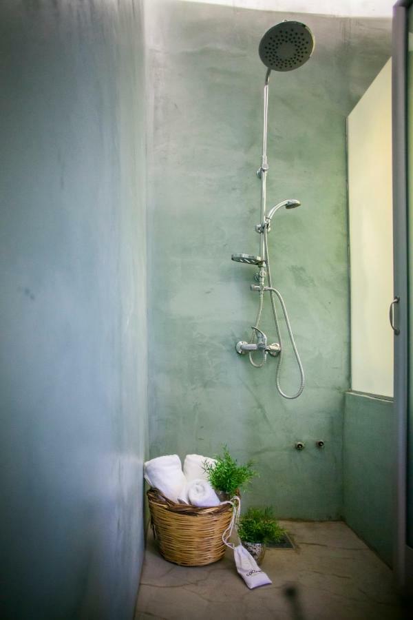 Dohos Boutique Hotel Larissa Bagian luar foto
